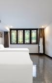 Туры в отель Floral Hotel · Yi Hu Qing Meng Mountain View Villa · Family-Friendly Vacation Courtyard