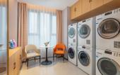 Туры в отель Holiday Inn Express CHANGSHA YUHUA by IHG