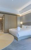 Туры в отель Qianhuazhou Holiday Hotel