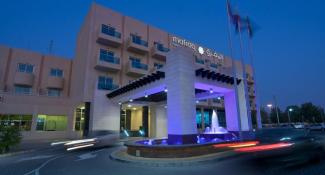 Metropolitan Al Mafraq Hotel 4*