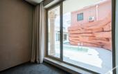 Туры в отель Floating Hideaway Mountain Stone Stream Hotel