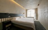 Туры в отель Floating Hideaway Mountain Stone Stream Hotel