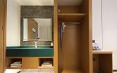 Туры в отель Yeste Hotel (Wuhan Wujia Mountain Five Rings Sports Center)