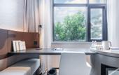 Туры в отель Atour Light Hotel Dianchi Road South Asia Style First City, KUNMING