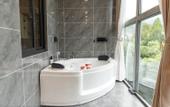 Туры в отель Floral Hotel·Dujiangyan Irrigation Project Puruna parent-child holiday Hotel