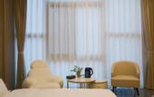 Туры в отель Floral Hotel·Dujiangyan Irrigation Project Puruna parent-child holiday Hotel