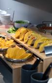 Туры в отель Yuyingfang Atour Light Hotel of Deqing  Center