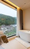Туры в отель Floral Hotel·Entering the Mountain Hotel