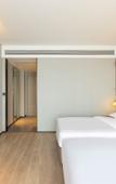 Туры в отель ECHENG Hotel (University Town Store,Longmen Station,Luoyang)