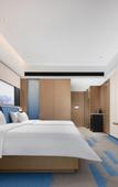Туры в отель Wuhan International Plaza Jianghan Road Hampton by Hilton Hotel