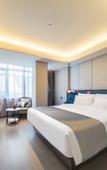 Туры в отель Yitel Collection Hotel (Dalian Jinzhou District Hongwei Lanshan Light Rail Station)