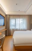 Туры в отель Homeinn Pebble Hotel (Shanghai Shidongkou Passenger Terminal Shengqiao Leisure Street)