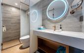Туры в отель LANOU Hotel (Luohu Port Xiangxi Village Subway Station)