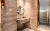 Туры в отель LANOU Hotel (Luohu Port Xiangxi Village Subway Station)