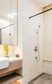 Туры в отель Qianhai Life Happiness Town (Luofushan Shop)