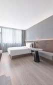 Туры в отель Shijiazhuang Railway Station Art Center Light Residence Hotel