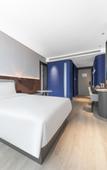 Туры в отель Shijiazhuang Railway Station Art Center Light Residence Hotel