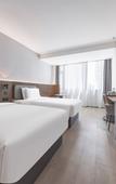 Туры в отель Shijiazhuang Railway Station Art Center Light Residence Hotel
