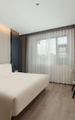 Туры в отель Atour Hotel Shaoxing Luxun's Hometown Shimao Plaza