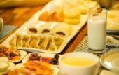 Туры в отель Jiuru Mountain Hongyanrong Wooden Barrel Homestay