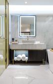 Туры в отель Kuanrong Suites Hotel (Liangjiang love sea shopping park)