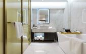 Туры в отель Kuanrong Suites Hotel (Liangjiang love sea shopping park)