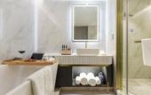 Туры в отель Kuanrong Suites Hotel (Liangjiang love sea shopping park)