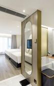 Туры в отель Kuanrong Suites Hotel (Liangjiang love sea shopping park)