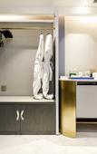 Туры в отель Kuanrong Suites Hotel (Liangjiang love sea shopping park)