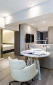 Туры в отель Kuanrong Suites Hotel (Liangjiang love sea shopping park)