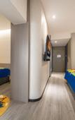Туры в отель Kuanrong Suites Hotel (Liangjiang love sea shopping park)