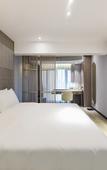 Туры в отель Kuanrong Suites Hotel (Liangjiang love sea shopping park)