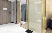 Туры в отель Kuanrong Suites Hotel (Liangjiang love sea shopping park)