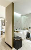 Туры в отель Kuanrong Suites Hotel (Liangjiang love sea shopping park)
