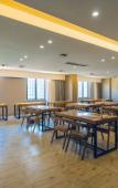 Туры в отель Huzhou Provington Hotel(Xinghui Peninsula Store, Xingye Road, Wuxing District)