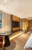 Туры в отель BaiLiQuanZhiJiuDian Hotel (Jiangmen East Railway Station Jianghai Square)