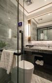 Туры в отель BaiLiQuanZhiJiuDian Hotel (Jiangmen East Railway Station Jianghai Square)