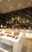 Туры в отель BaiLiQuanZhiJiuDian Hotel (Jiangmen East Railway Station Jianghai Square)