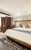 Туры в отель BaiLiQuanZhiJiuDian Hotel (Jiangmen East Railway Station Jianghai Square)