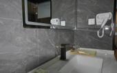 Туры в отель Chang Xing He Ping Square Rambo Crown Hotel