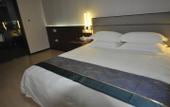 Туры в отель Chang Xing He Ping Square Rambo Crown Hotel