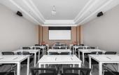 Туры в отель Platinum Yunxi Pool Terrace Cinema Hotel (Xiaoshun Town Jinhua Jinyi Renkang Hospital Branch)