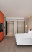 Туры в отель Jiaxing South Lake Maison New Century Hotel