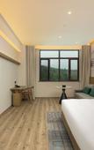 Туры в отель Holiday Inn JIUHUA MOUNTAIN HOT SPRING by IHG