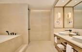 Туры в отель Shu Hua Hotel Tianmu Mountain, Curio Collection by Hilton
