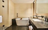 Туры в отель Shu Hua Hotel Tianmu Mountain, Curio Collection by Hilton
