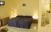 Туры в отель OH Marbella Inn