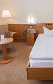 Туры в отель Hotel VierJahreszeiten am Seilersee