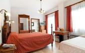 Туры в отель Hotel Segles