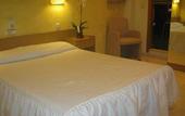 Туры в отель Hostal Tarres